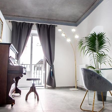 Casta Diva Luxury Apartments Palermo Exteriör bild