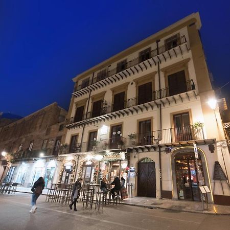 Casta Diva Luxury Apartments Palermo Exteriör bild