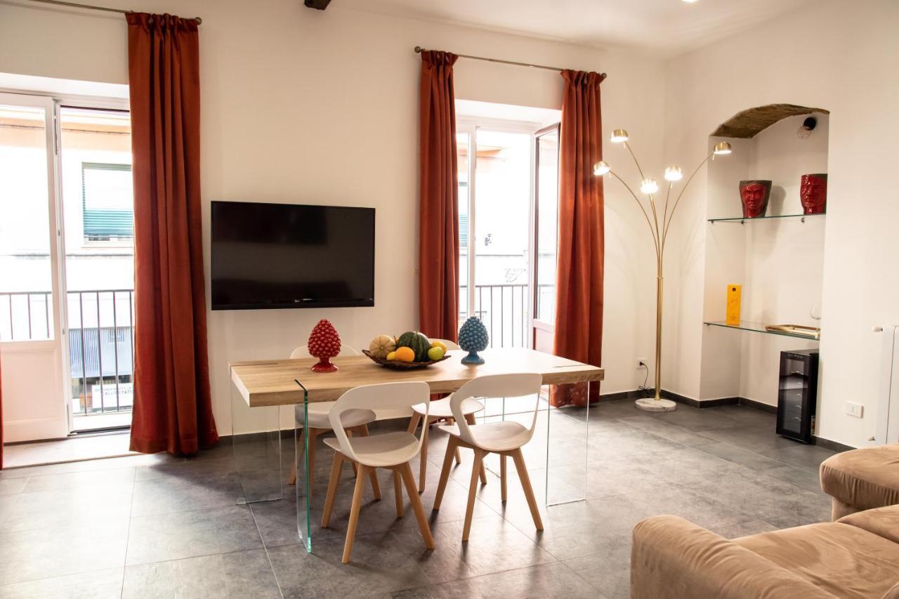 Casta Diva Luxury Apartments Palermo Exteriör bild
