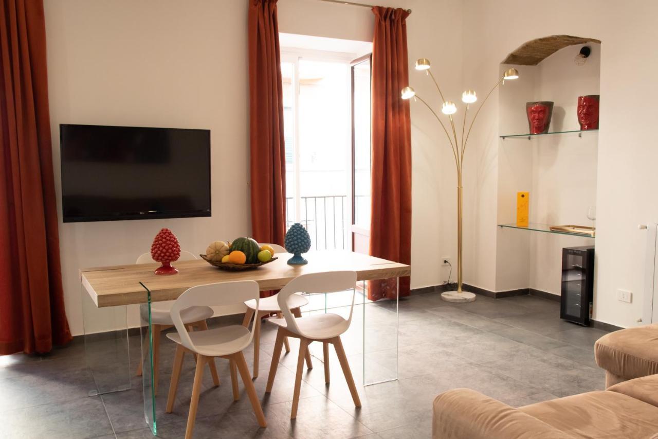 Casta Diva Luxury Apartments Palermo Exteriör bild