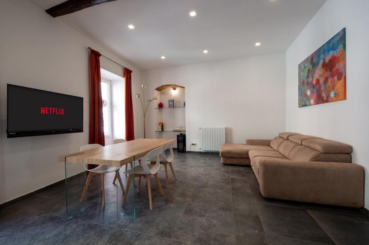 Casta Diva Luxury Apartments Palermo Exteriör bild