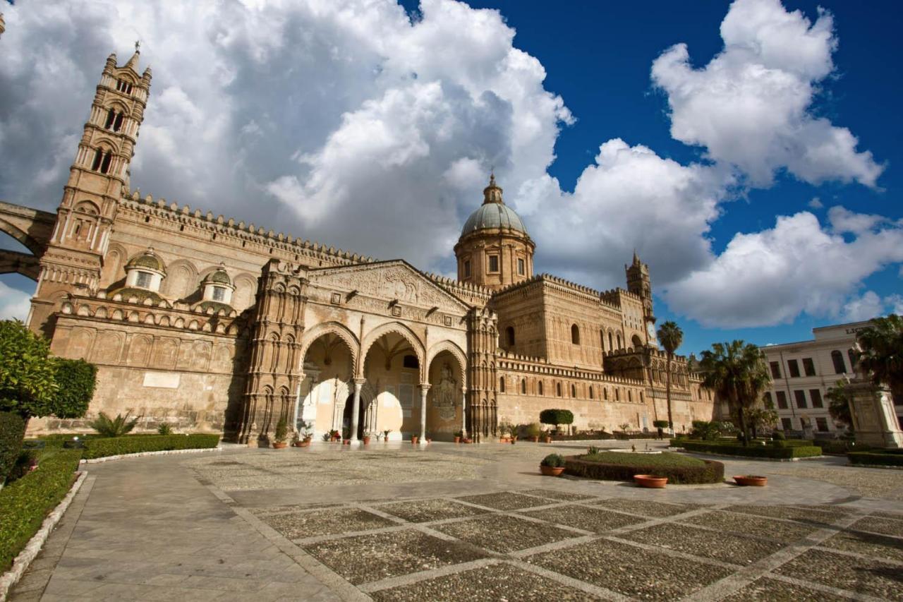 Casta Diva Luxury Apartments Palermo Exteriör bild
